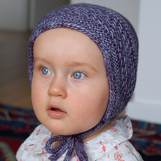 Ravelry: DK Entrechat Bonnet pattern by Lisa Chemery