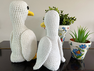 Rear view of both versions. Knitcraft is on the left and Paintbox is on the right. 