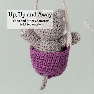 The optional tail hole at the base of the basket is a great detail if you are intending to add characters to your design. 