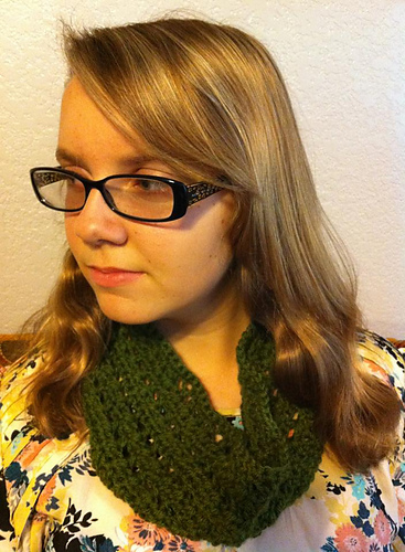 Autumn Days Crochet Cowl photo 1