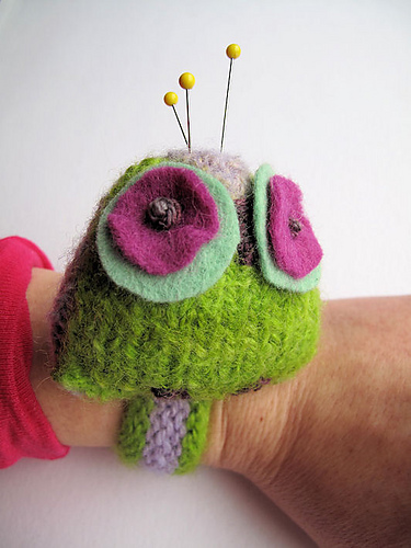Felted Owl Pincushion Wristband photo 2