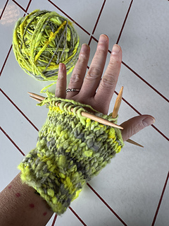 Try on after thumbhole to know when you're ready to bind off.