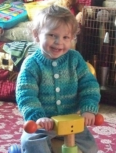 Child's crochet cardigan photo 2