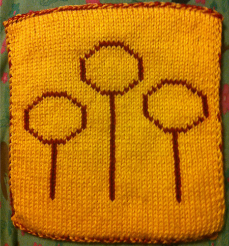 Ravelry: Quidditch Rings Square pattern by Courtney Clark