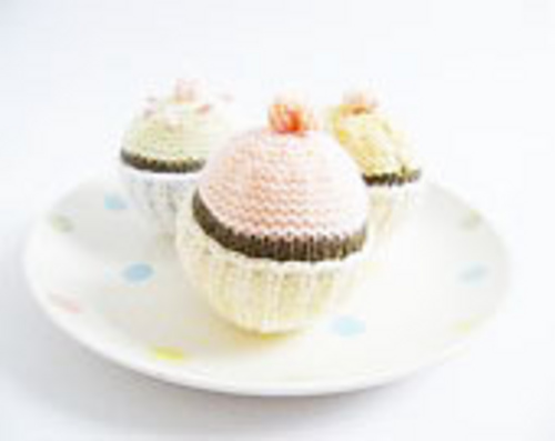 Knitted Cupcake photo 3