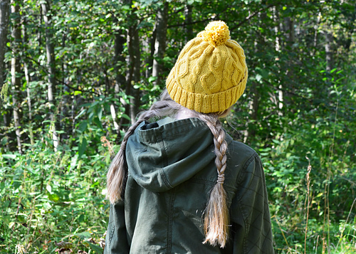72-19 Pullover, Hat and Scarf photo 2