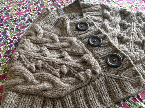 #11 Cape with candle motif (キャンドル模様のケープ) 다른 모습 1