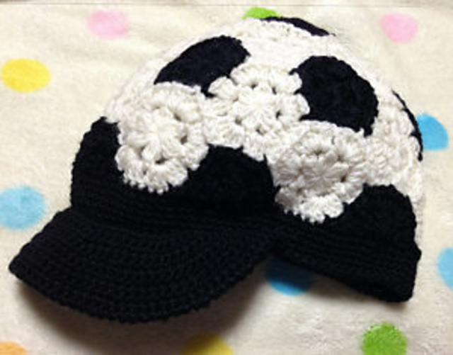 Ravelry Soccer Ball Cap pattern by harun*