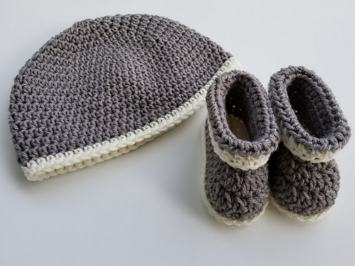 Rag Quilt Baby Hat and Booties photo 5
