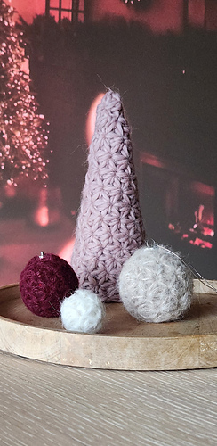 Infinity Star Christmas Tree