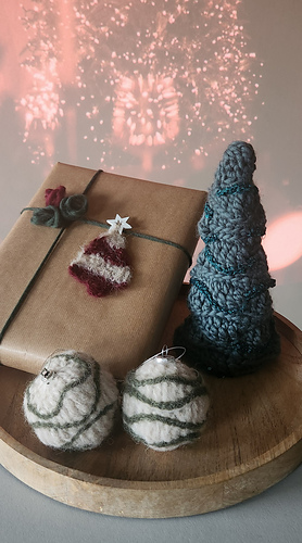 Snowcap Christmas Tree Ornament