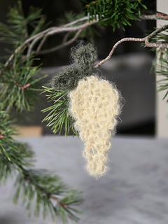 Easter Carrot Ornament