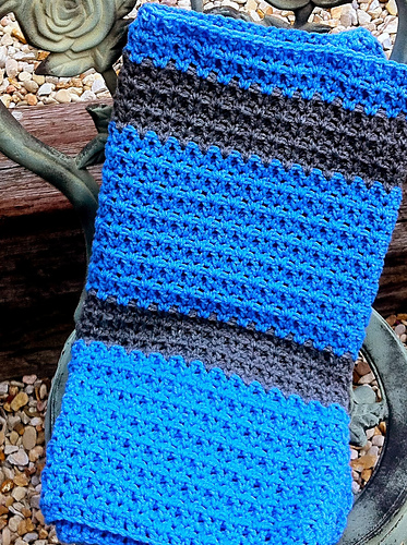 Crocheted Afghan in V-Stitch photo 2