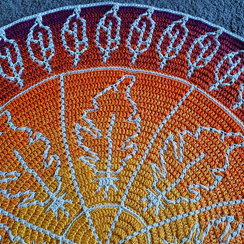 Ravelry Mosaic Feathers pattern by Crochet Hooks and Magic