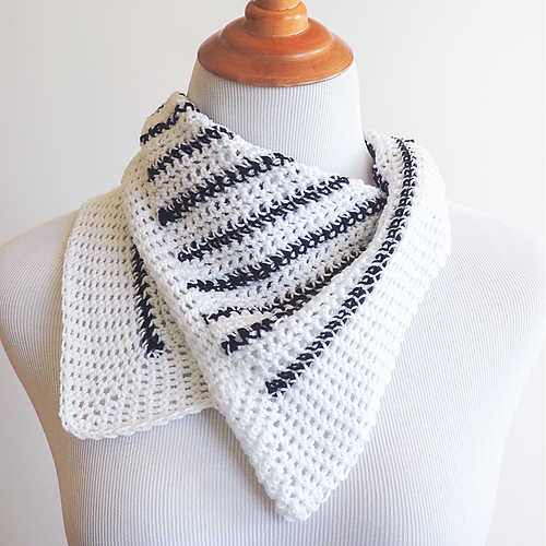 Striped Neck Scarf photo 3