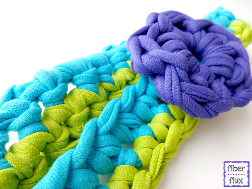 T-Shirt Yarn Headband photo 2
