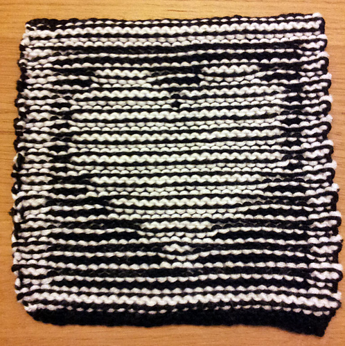 Black & White Valentine Heart Illusion Knitting photo 11