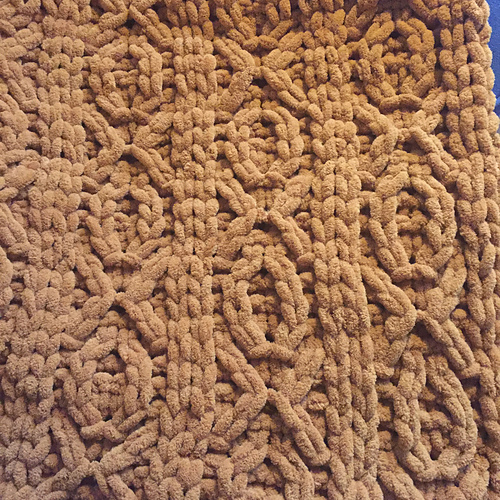 Ravelry Hugs and Kisses Loop Yarn Blanket pattern by I Love My Blanket