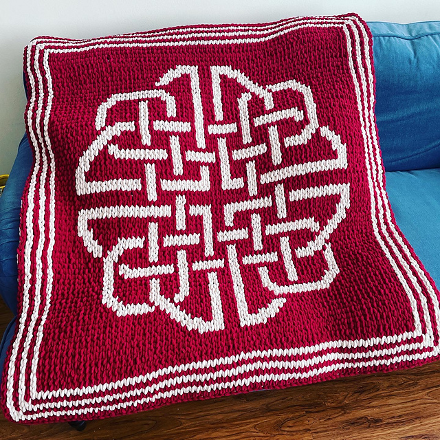 Ravelry Dara Knot Celtic Blanket pattern by I Love My Blanket