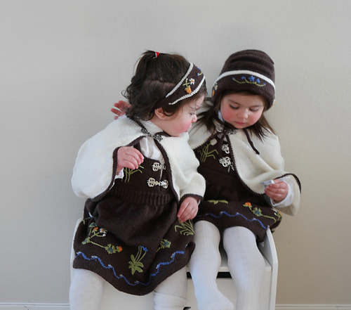 Stor Senja-inspirert Festdrakt 3-8 år - IngriPingri- Design laget av Ingrid Gamst