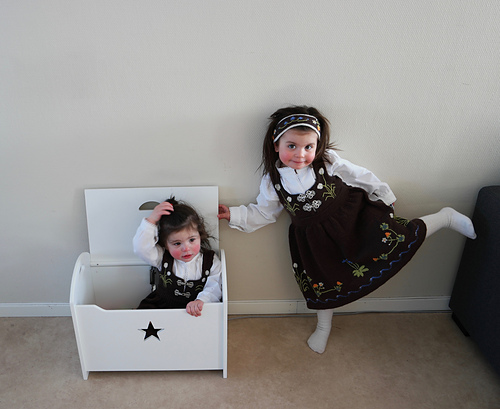 Stor Senja-inspirert Festdrakt 3-8 år - IngriPingri- Design laget av Ingrid Gamst