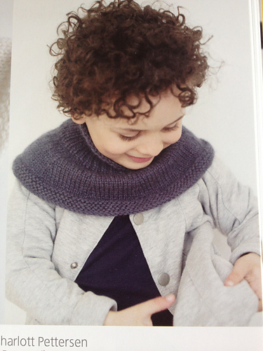 Strikkehals - Charlott Pettersen