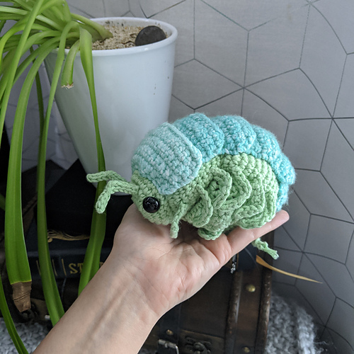 Bugg Bille Amigurumi - Emmy Scanga