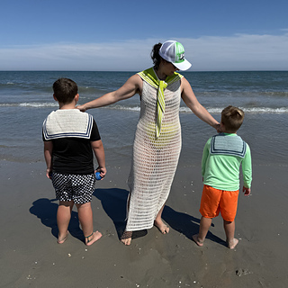 left:
Kayden
Size 2
Chest: 32"
Height: 54"
center:
Xtina
Chest: 39"
Height: 69"
right:
Kayden
Chest: 24"
Height: 47"