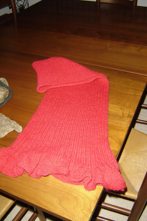 Rib and Ruffle Alpaca wrap