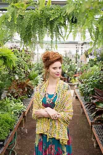 Ravelry: Tianna Wrap pattern by Daniela Nii