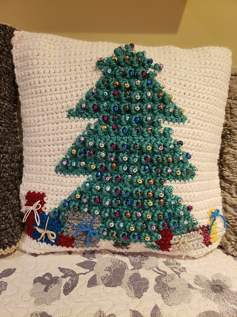 Ravelry Christmas Tree Pillow Cover Pattern By Jeannie Chater