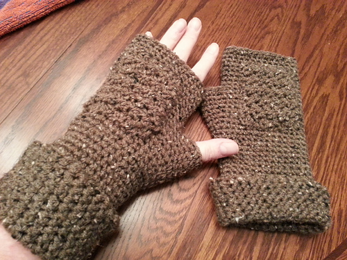 "The Hobbit" Fingerless Gloves for Guys photo 4