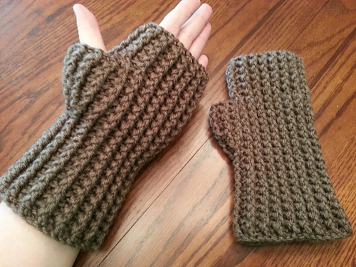"The Hobbit" Fingerless Gloves for Guys photo 7