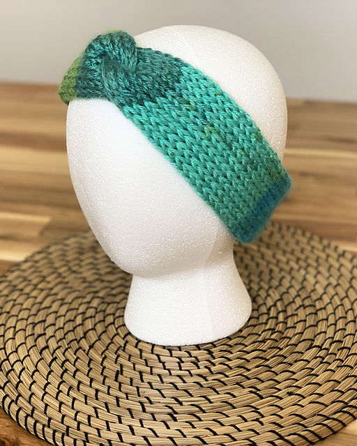 Ravelry Twisted Stitch Headband pattern by Corrina Ferguson