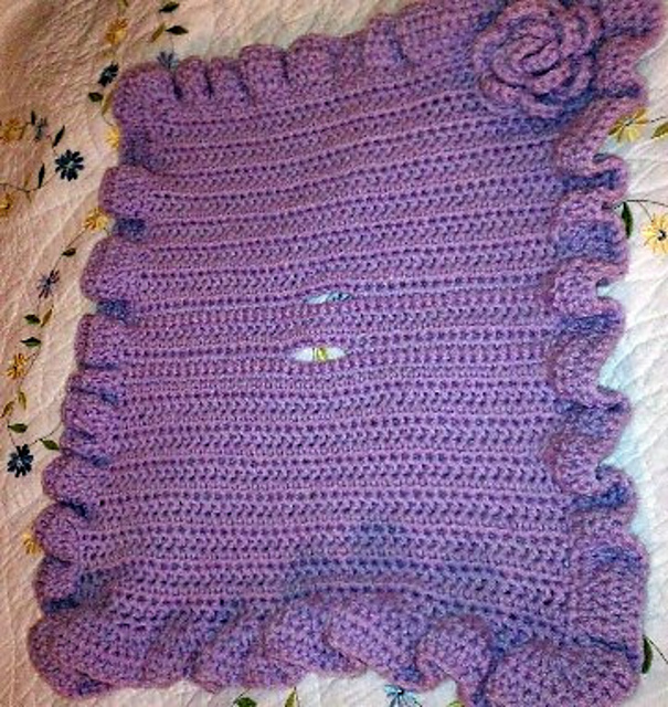 Ravelry Easy Car Seat Blanket pattern by Jennifer Uribe