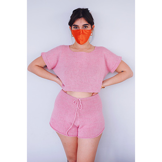 Model has a 29" waist and 34" bust and is wearing a 44" (M) garment.