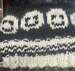 First layer of the skulls
      (8 heads around)