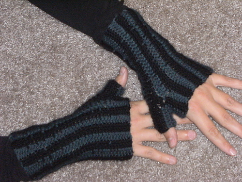 Stripey Fingerless Gloves photo 1