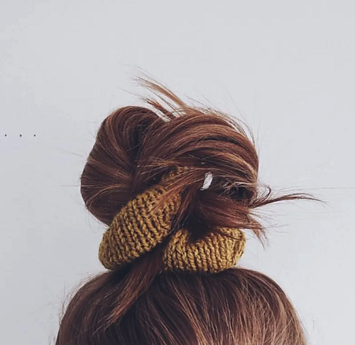 Knit Scrunchie photo 1