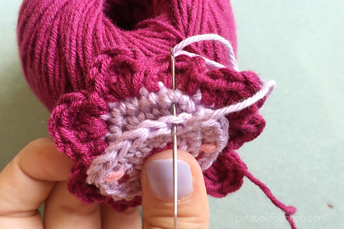 Kawaii amigurumi flower photo 3