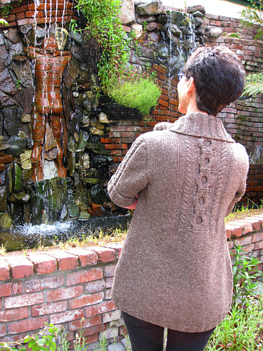 Quercus Cardigan photo 4