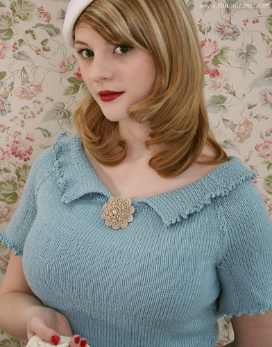 Miss DeHavilland photo 2