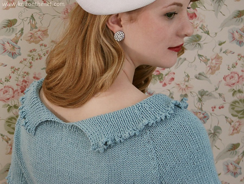 Miss DeHavilland photo 3