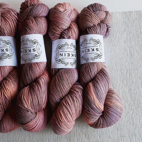 Ravelry Skein Yarn Merino Cashmere Fingering