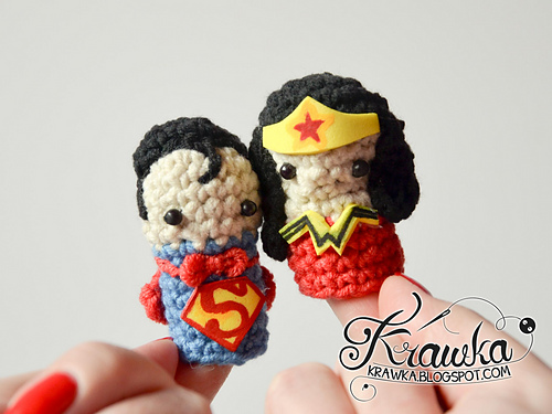 Superheroes finger puppets set photo 3
