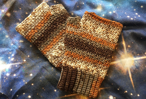 Perdu Pattern Ravelry: Griddle Stitch Mitts pattern by Kat Perdue