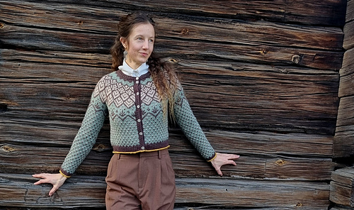 Photo and cardigan by Hanna Myrehed