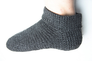 Ravelry: Summer Slipper Socks pattern by Katharina Pietsch