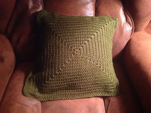 Easy Crocheted Throw Pillow Sham photo 2