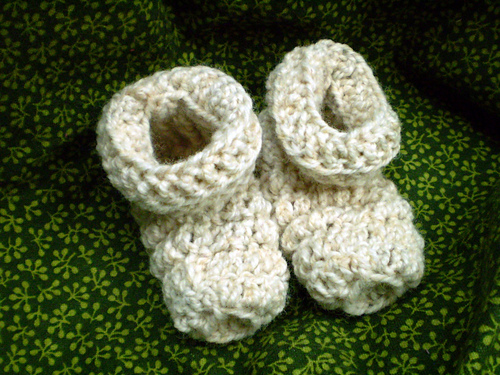 crochet house shoes free pattern